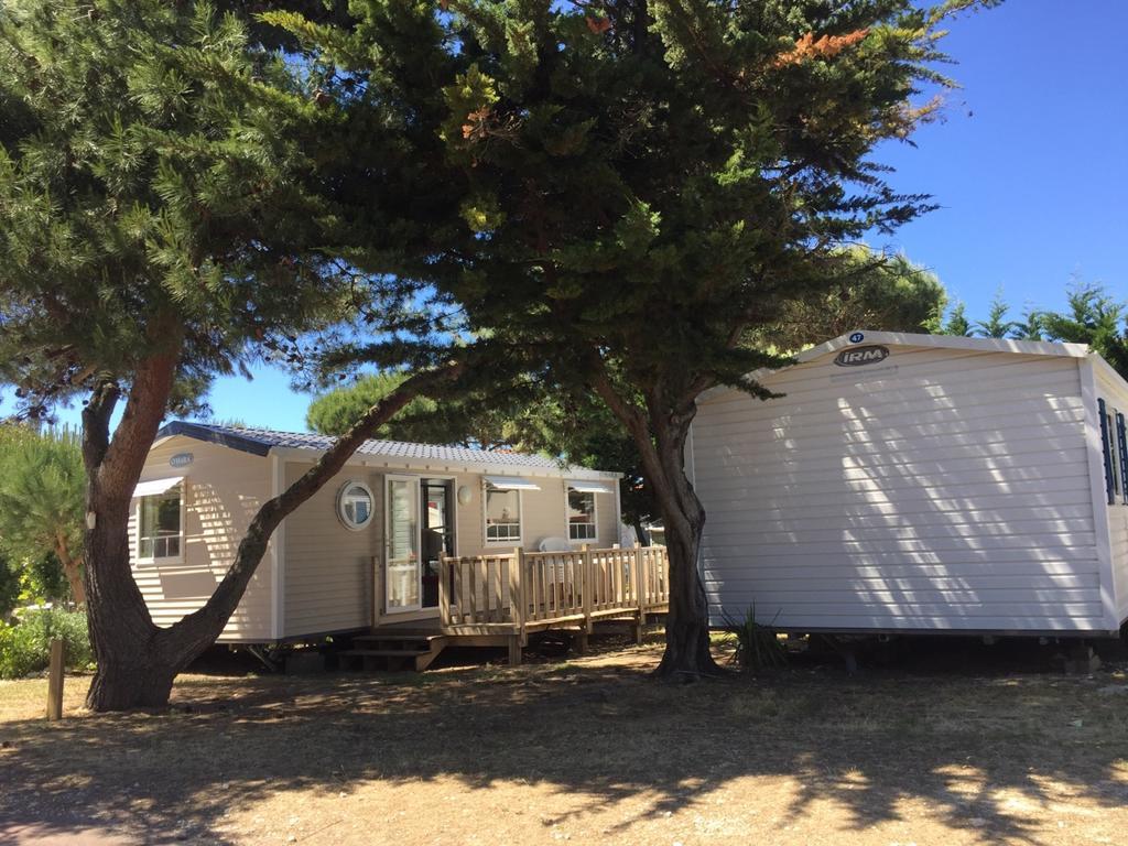 Camping Barataud Saint-Denis-dʼOléron 외부 사진